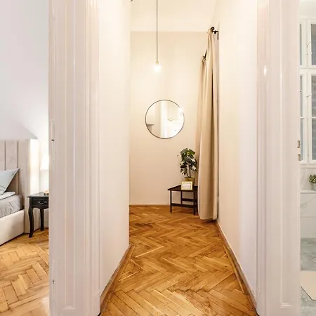 Apartmán 3br Loft Heart Of Bp Sleeps 8 Budapešť