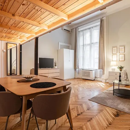 Apartmán 3br Loft Heart Of Bp Sleeps 8