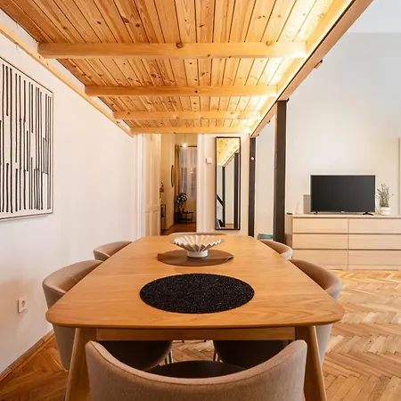 Apartmán 3br Loft Heart Of Bp Sleeps 8 *